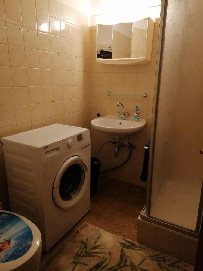 Schone Wohnung By Bianca Feldkirchen In Kaernten Bagian luar foto